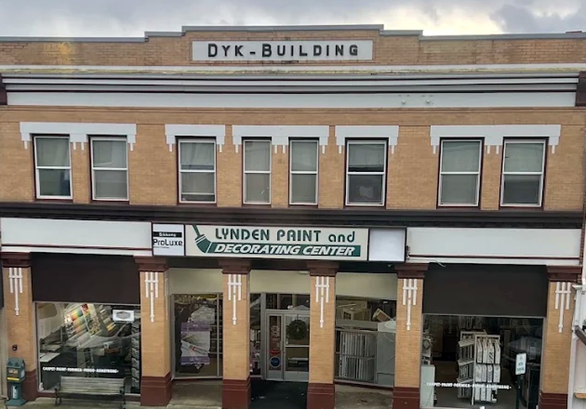 The Lynden Paint and Decorating Center storefront at 417 Front Street, Lynden